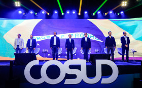 Governador Cláudio Castro é eleito presidente do Cosud